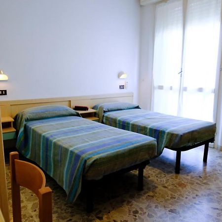 Hotel Chiara Rimini Exteriér fotografie